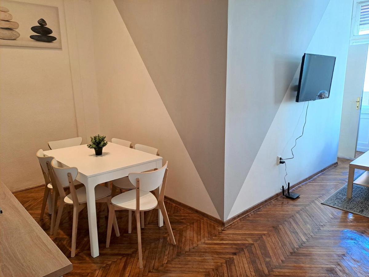 Emerald Apartment Будапеща Екстериор снимка