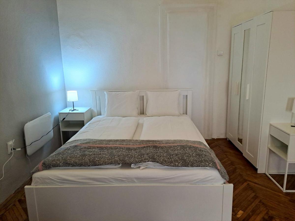 Emerald Apartment Будапеща Екстериор снимка